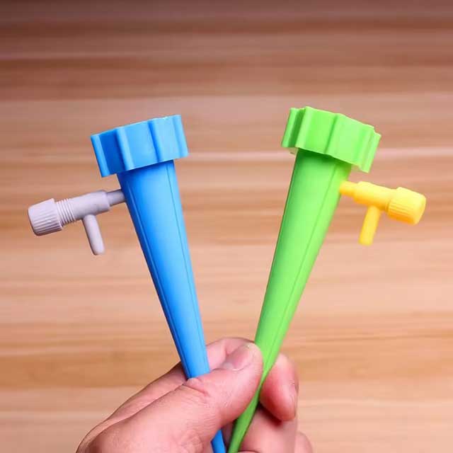 10Pcs/Set Auto Drip Irrigation Watering System – Automatic Spike Waterers for Indoor Plants & Flowers | Household Bottle Watering Solution