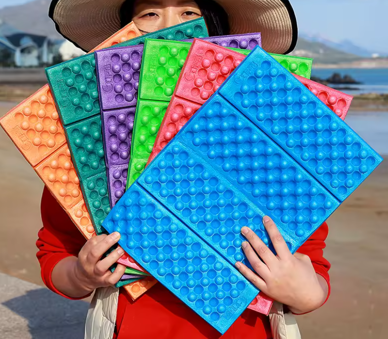 Foldable Outdoor Foam Seat Cushion – Waterproof Moisture-Proof Camping Seat Pad for Hiking, Fishing, Picnics & Travel