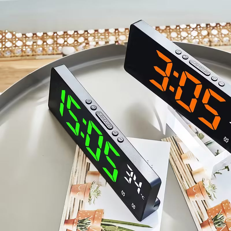 Digital Alarm Clock – Temperature Display, Dual Alarm, Snooze, Night Mode, 12/24H LED Desk Clock