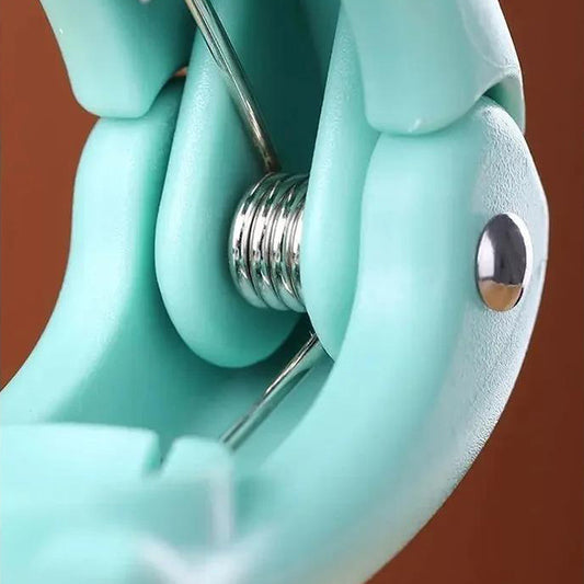 Chestnut Mouth Opener – Durable Nutcracker Tool for Easy Shelling of Chestnuts and Other Nuts