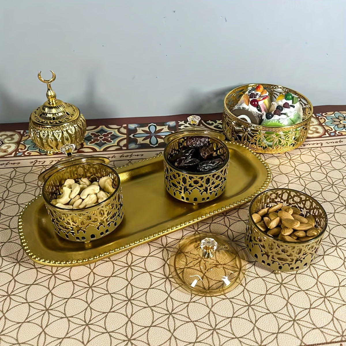Luxury Gold Metal Date Serving Tray with 3 Lidded Bowls – Arabic Snack & Candy Organizer for Ramadan, Eid & Home Décor