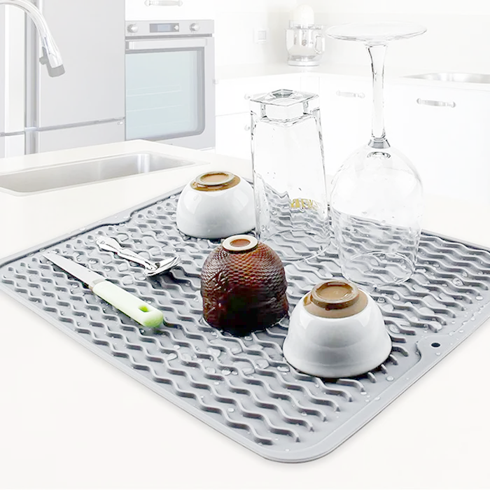 Heat-Resistant Silicone Drying Mat – Non-Slip Kitchen Dish Drying Pad for Dishes, Glasses, Cups & Countertop Protection