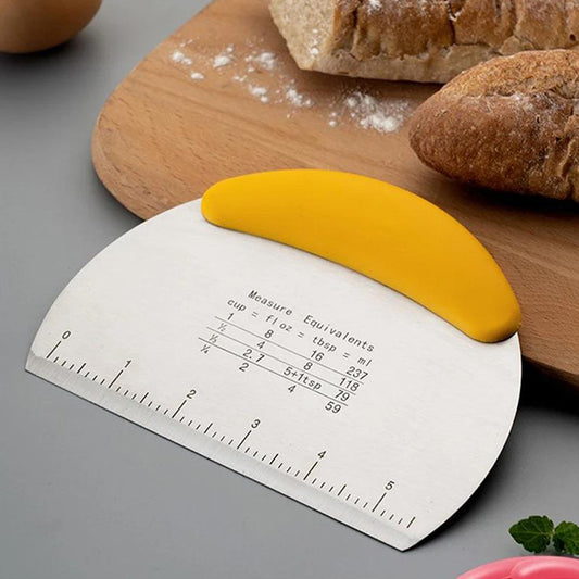 Household Stainless Steel Semi-Round Baking Knife with Scale – Precision Cutter for Cakes, Pastries, and More