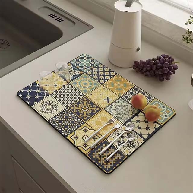 Absorbent Kitchen Drying Mat – Drainage Mat for Cups, Bottles, Tableware &amp; Coffee Bar