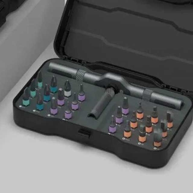 24-in-1 Multi-Purpose Ratchet Wrench Screwdriver – Versatile Tool for Home, Auto & DIY Projects
