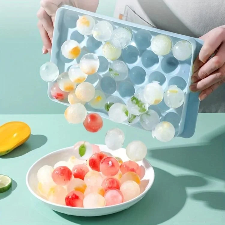 Diamond Ice Cube Tray with Lid – Plastic Ice Ball Mold for Whiskey, Cocktails & Cold Drinks