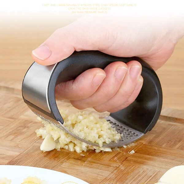 Stainless Steel Garlic Crusher – Durable, Easy-to-Use Garlic Press for Kitchen